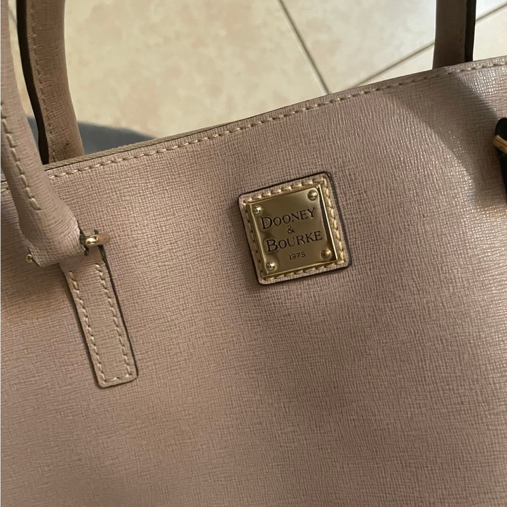Dooney & Bourke Women's Beige Tote